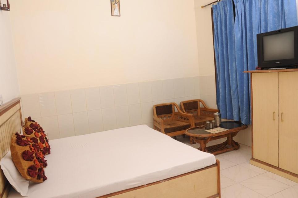 Hotel Surya Palace Chandīgarh Zewnętrze zdjęcie